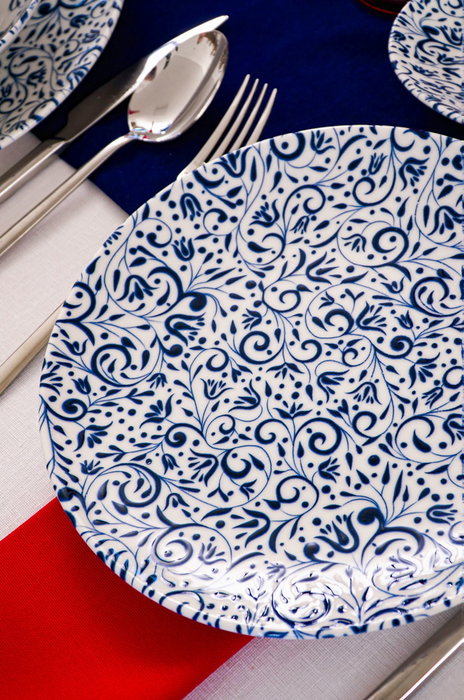 Hermia Laleli Juego de Cena de Porcelana 18 Piezas Blanco y Azul